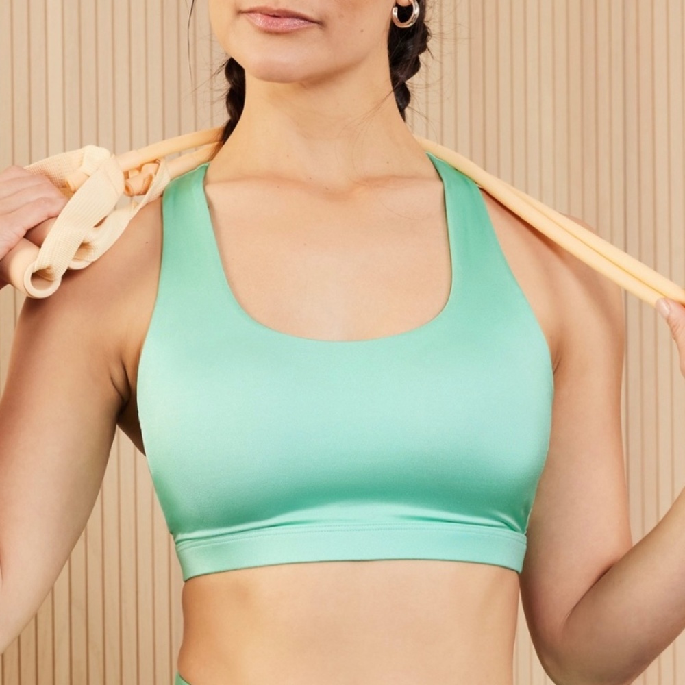 Fabletics Boost Medium Impact Sports Bra Size XS (LIKE NEW)